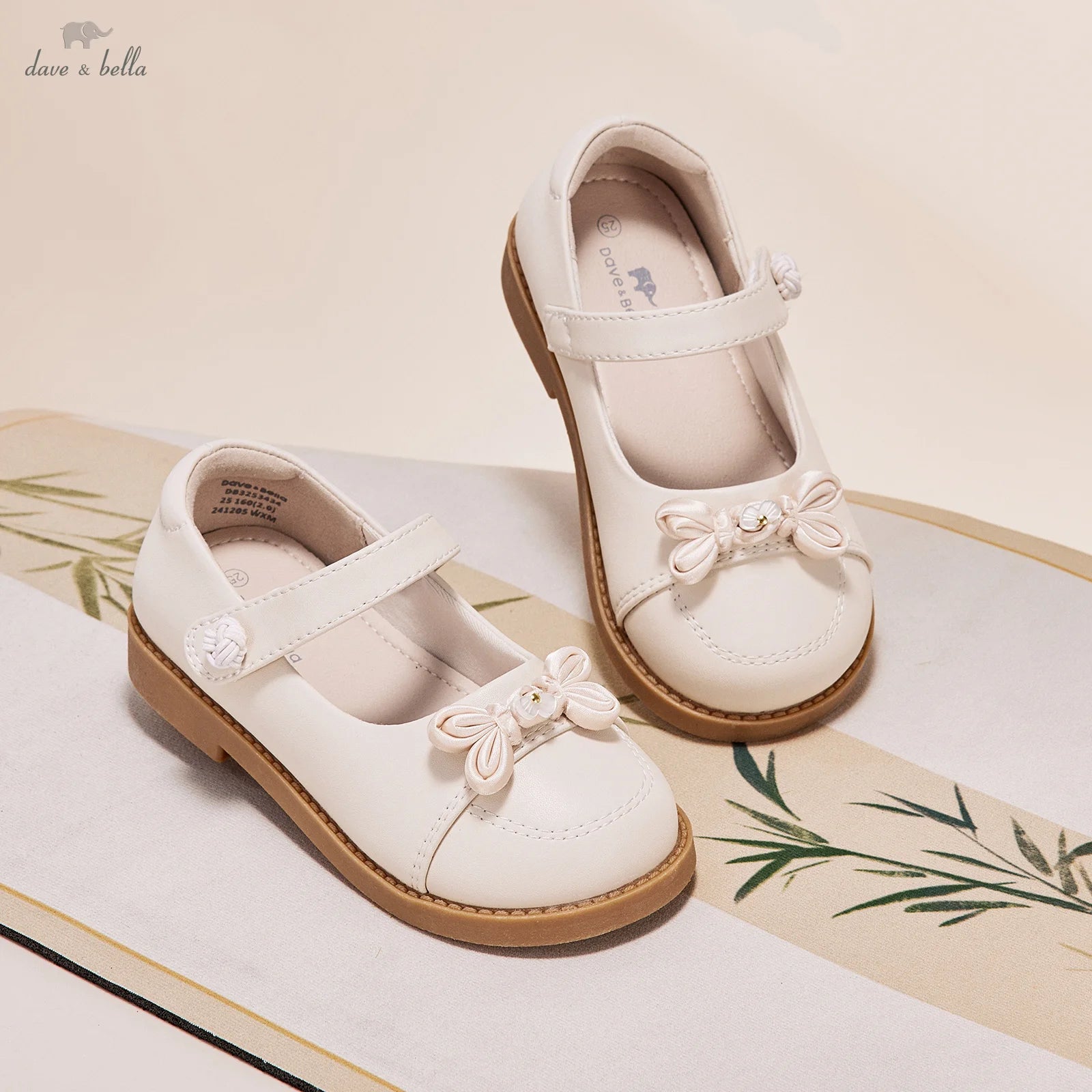 Dave Bella Children's Leather Shoes Autumn Girl's Comfortable Gentle Cute White Princess Shoes Party DB3253434